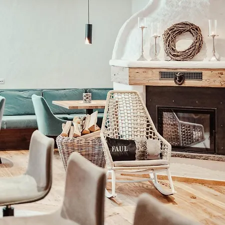 Hotel St. Georg Zum 4*