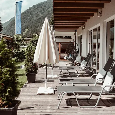 Hotel St. Georg Zum 4*