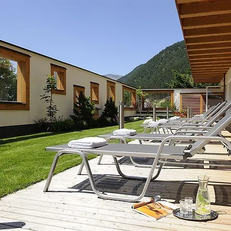 St. Georg Zum Hotel 4*