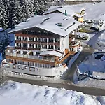 St. Georg Zum 4* Maurach
